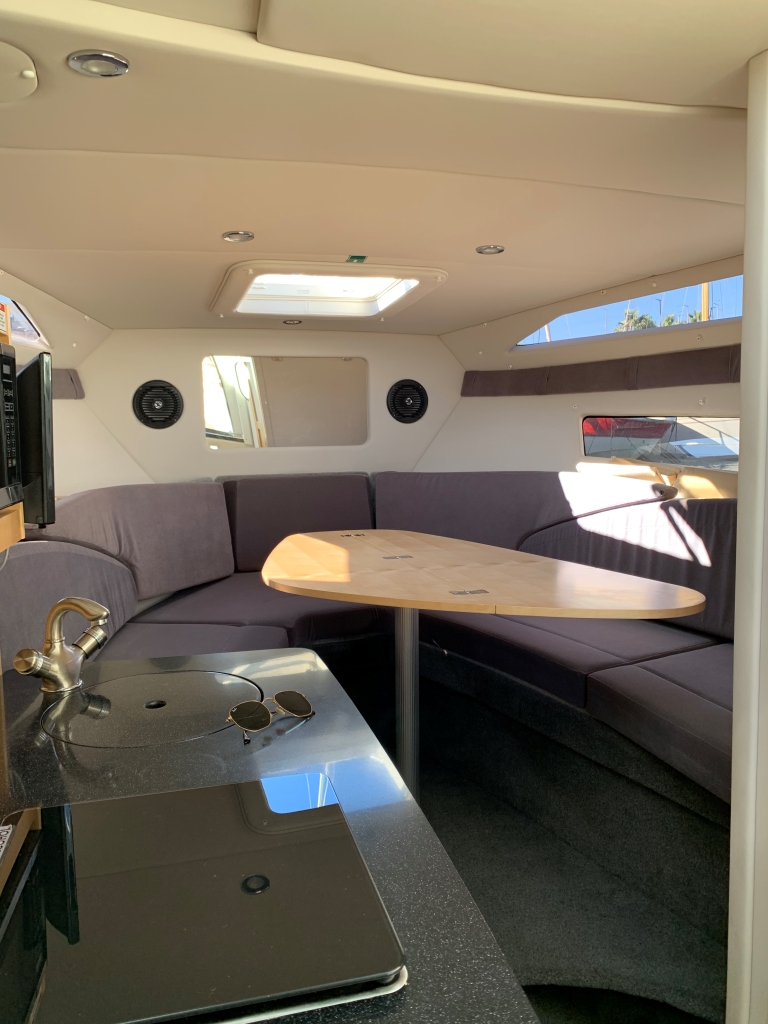 Bayliner cierra 8