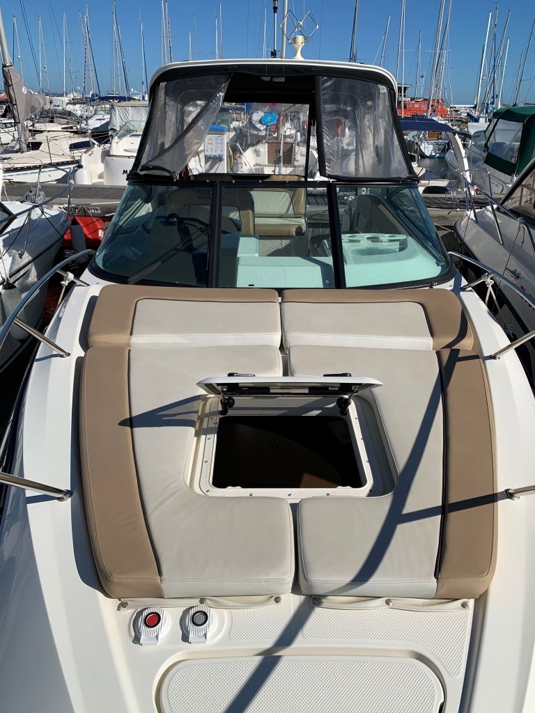 Bayliner cierra 8