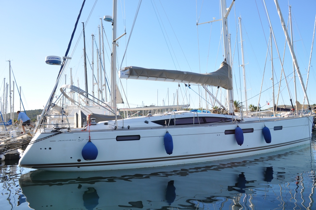 Jeanneau 57