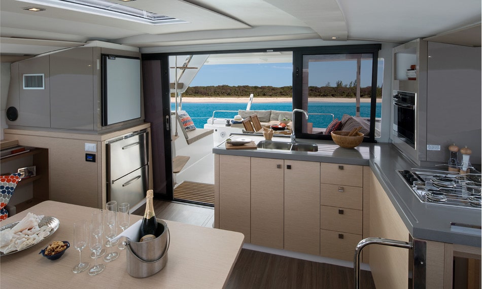 LUCIA 40